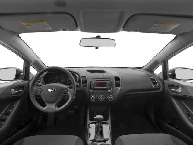 2017 Kia Forte LX 8