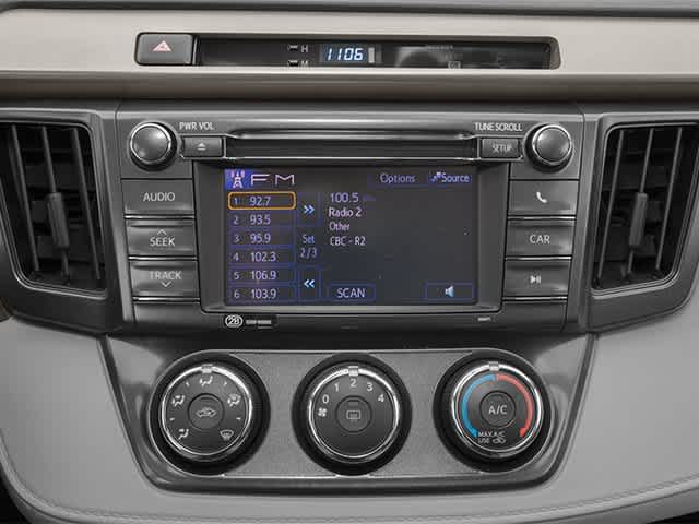 2014 Toyota RAV4 LE 12