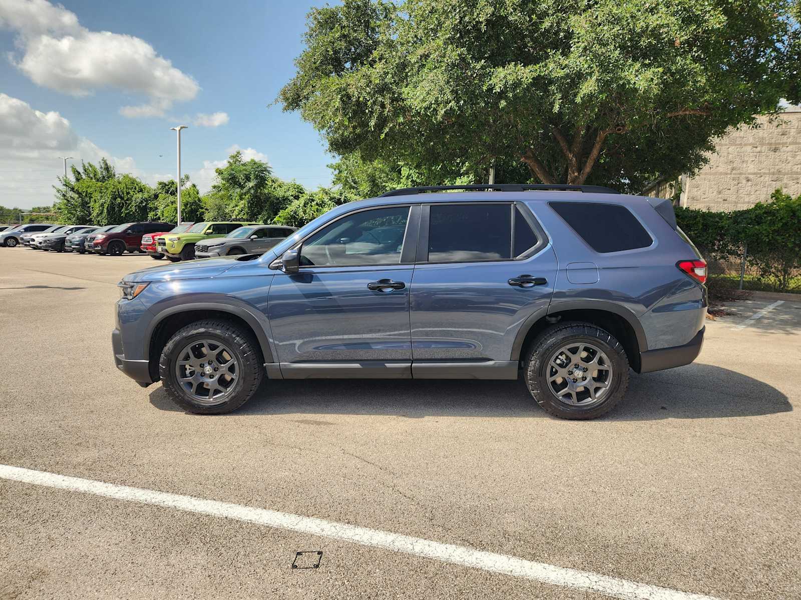 Thumbnail: 2026 Honda Pilot - 4