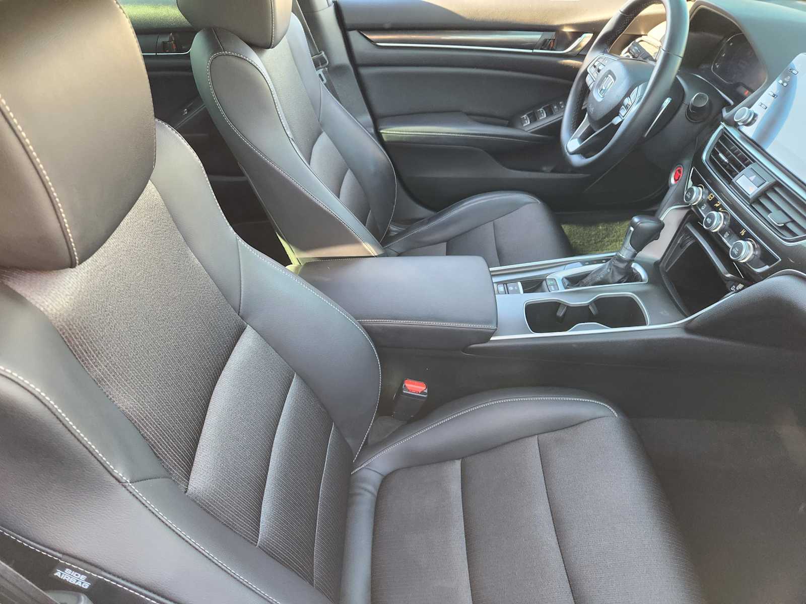 Thumbnail: 2018 Honda Accord - 14