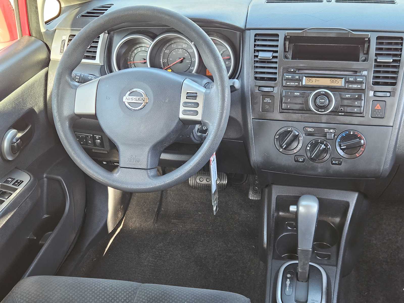 Thumbnail: 2012 Nissan Versa - 24