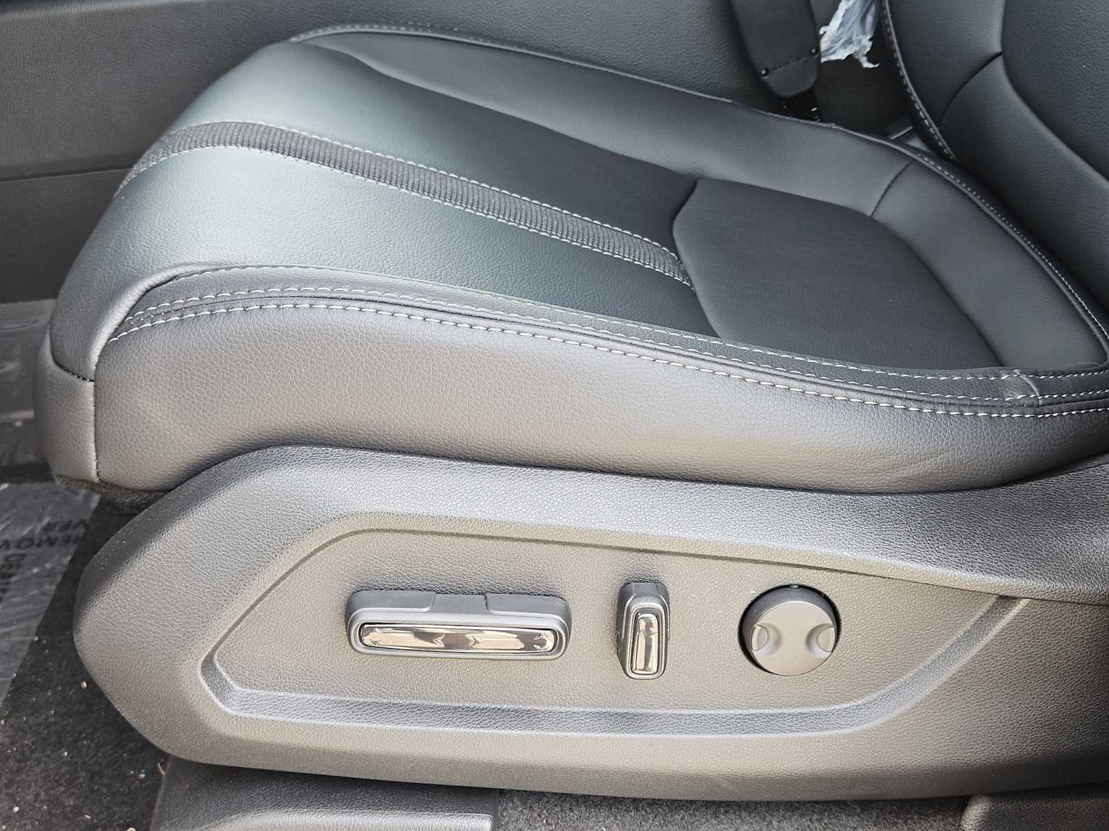 Thumbnail: 2025 Honda Pilot - 18