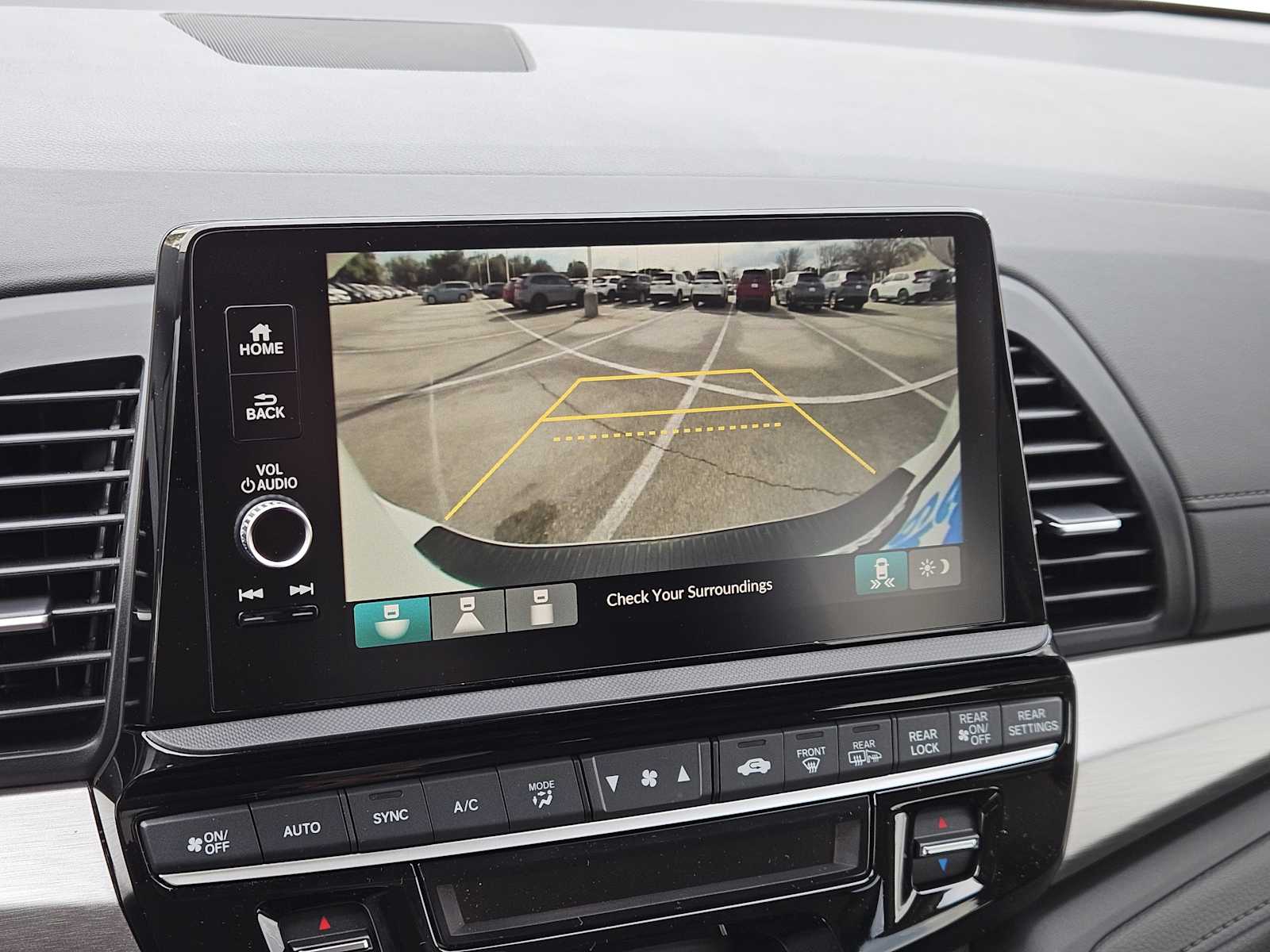 Thumbnail: 2026 Honda Odyssey - 14