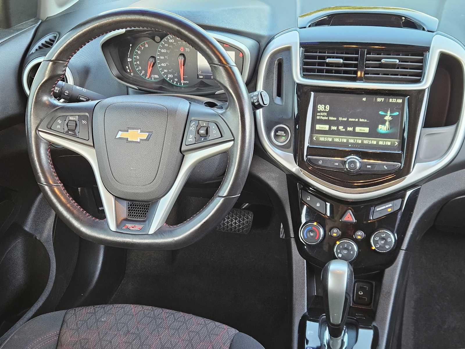 Thumbnail: 2017 Chevrolet Sonic - 25