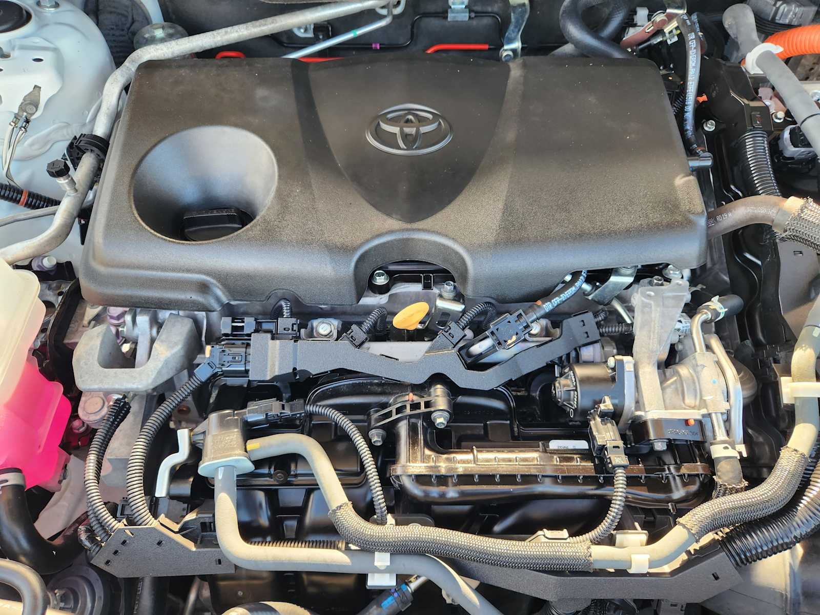 Thumbnail: 2021 Toyota RAV4 - 31