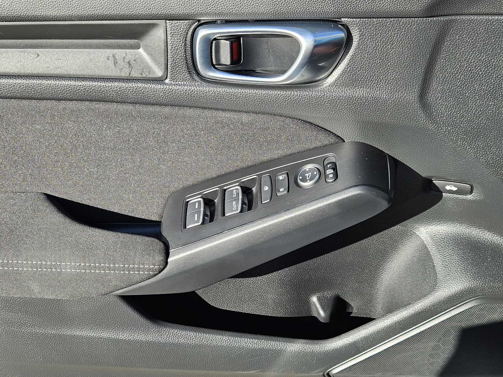 Thumbnail: 2022 Honda Civic - 21