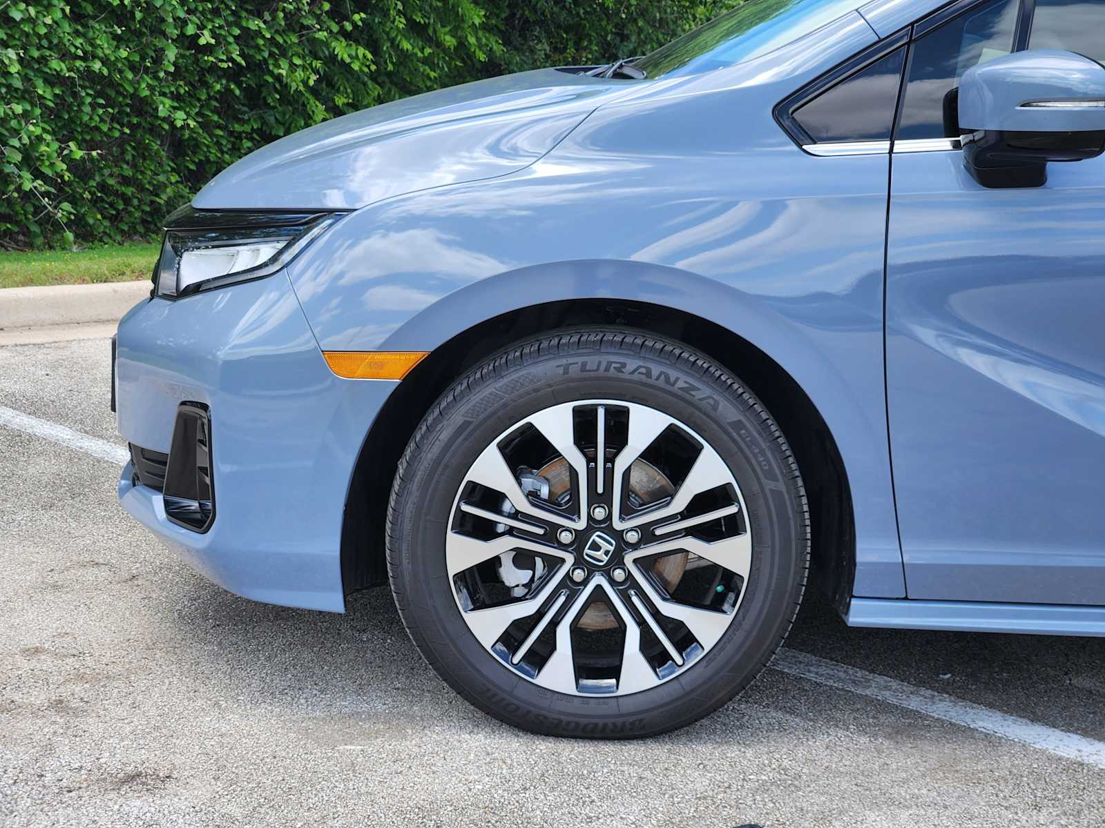 Thumbnail: 2026 Honda Odyssey - 8