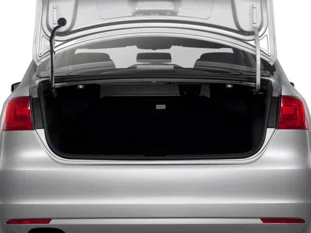 Thumbnail: 2013 Volkswagen Jetta - 12