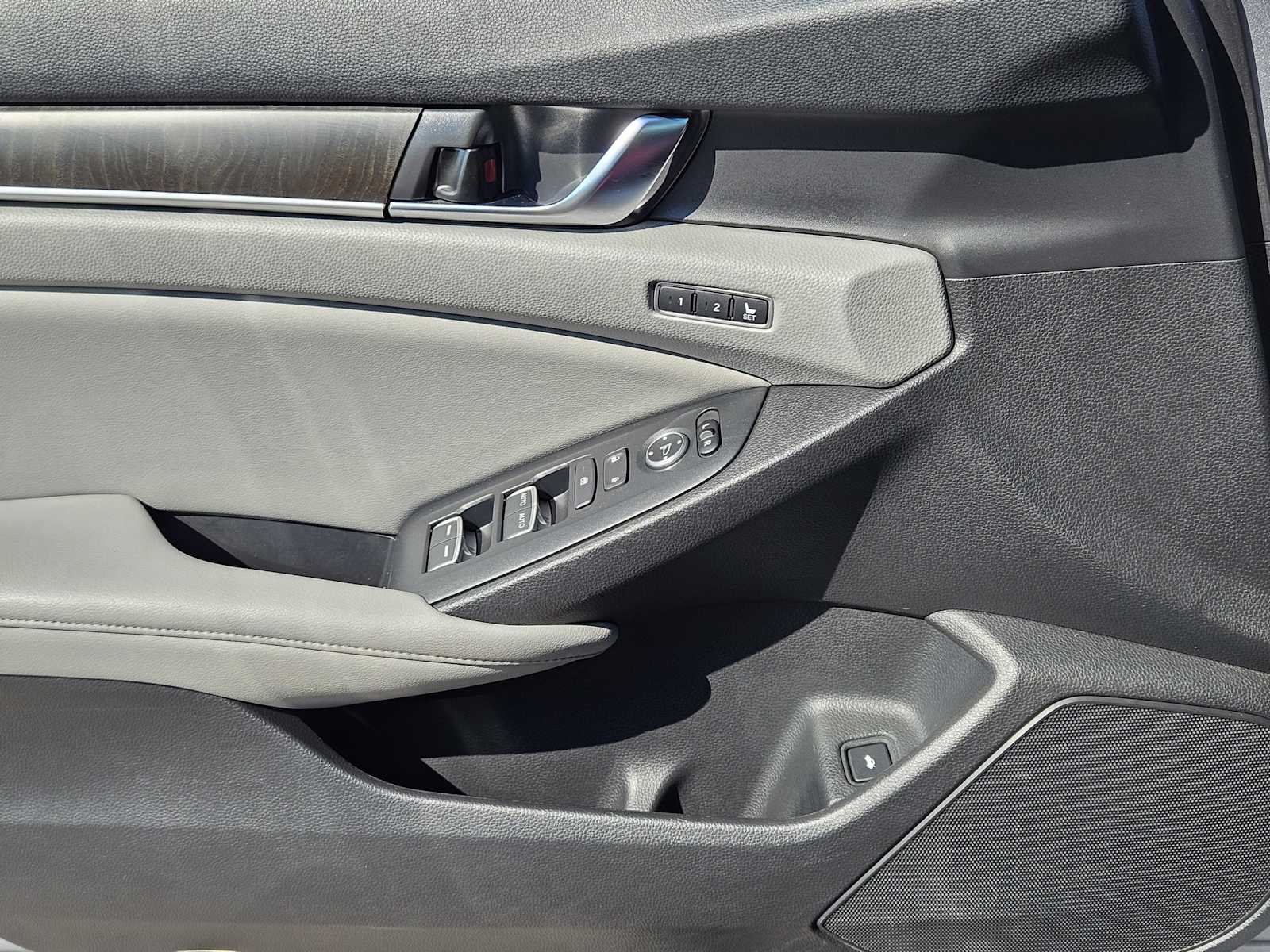 Thumbnail: 2018 Honda Accord - 23