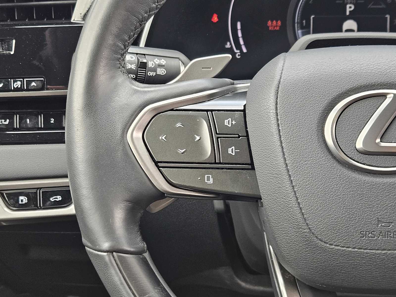 Thumbnail: 2023 Lexus RX - 27