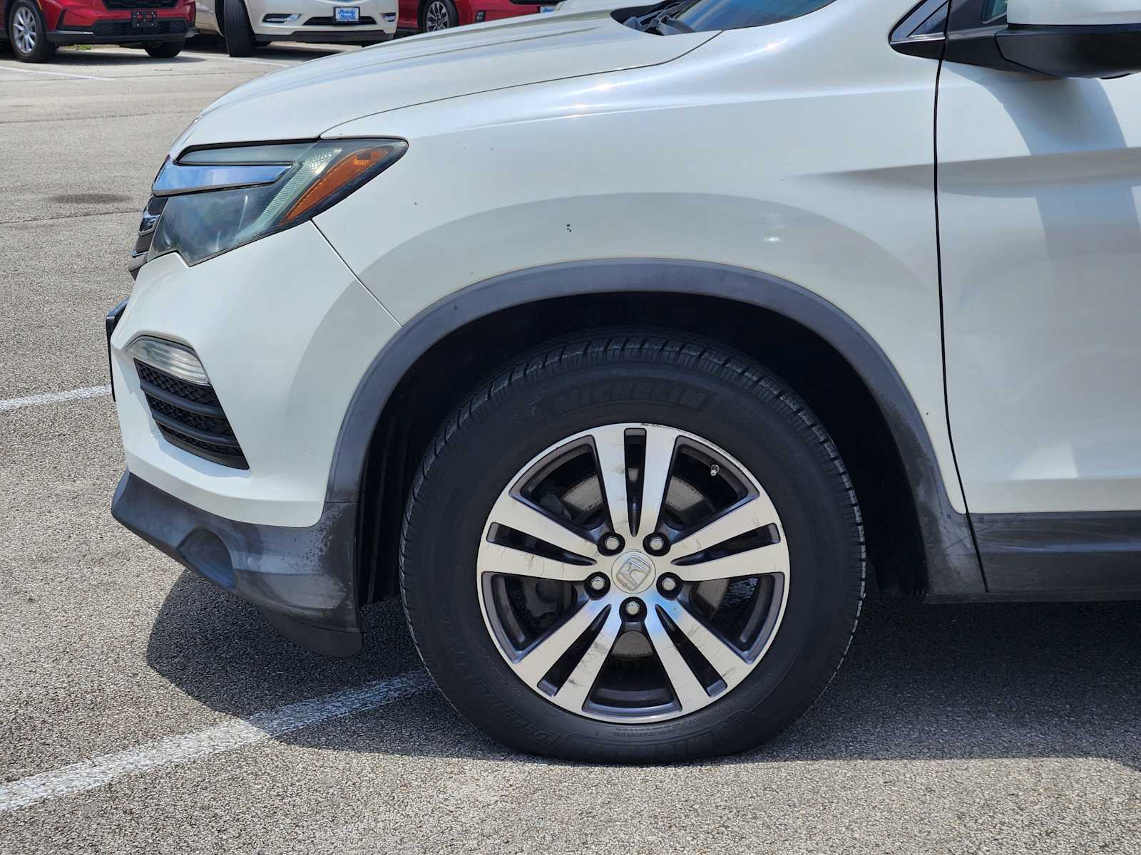 Thumbnail: 2016 Honda Pilot - 8
