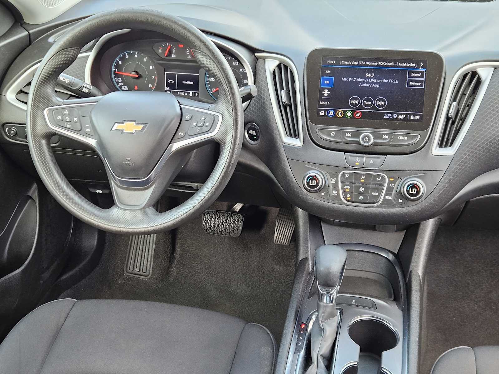 Thumbnail: 2023 Chevrolet Malibu - 25