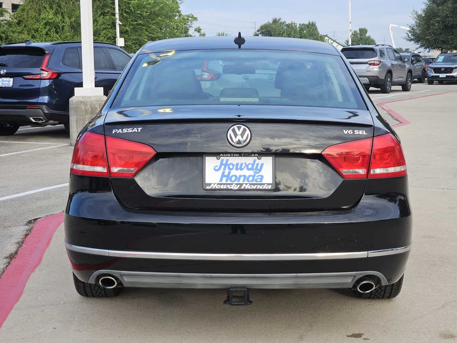 Thumbnail: 2014 Volkswagen Passat - 8
