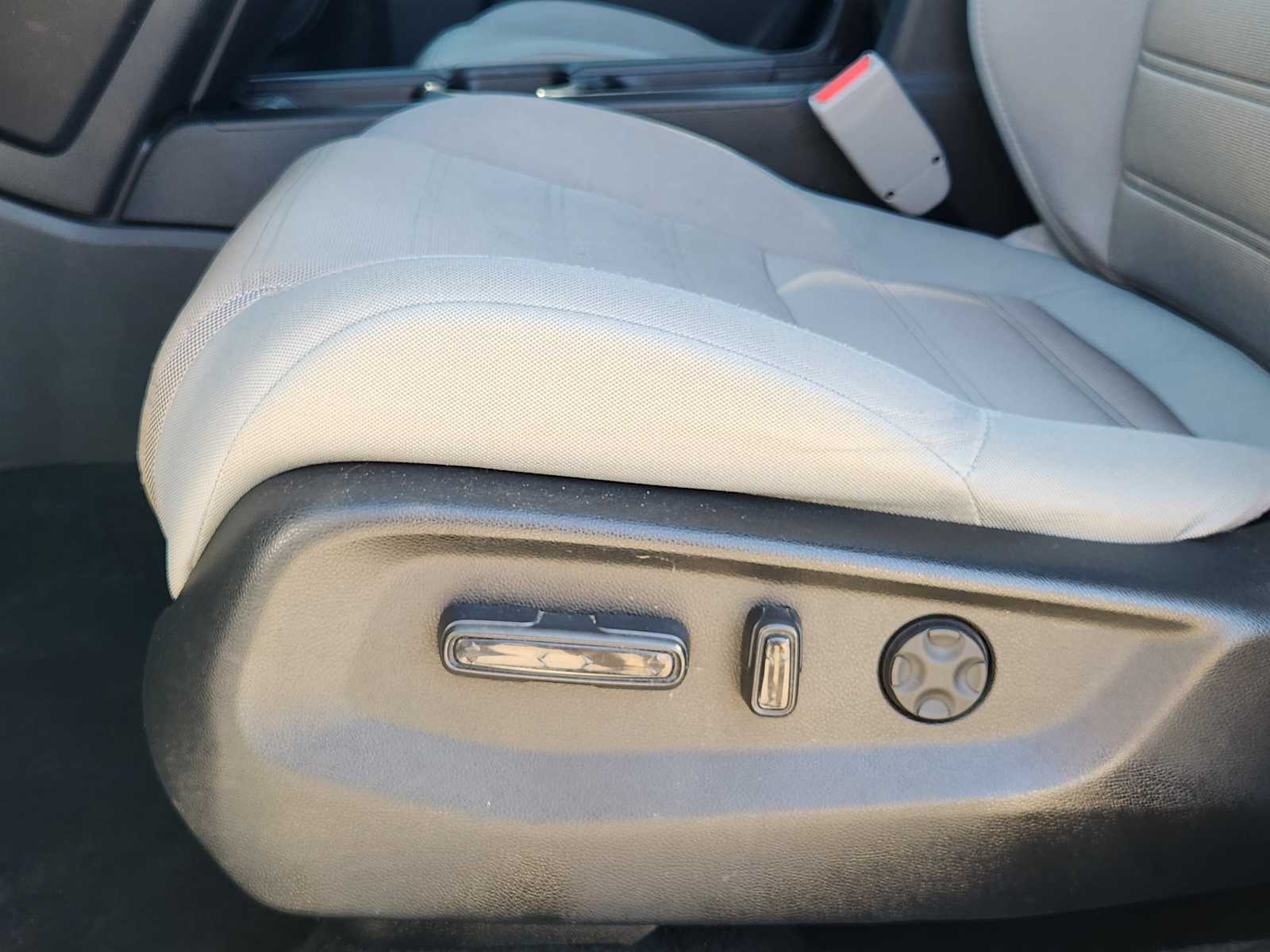 Thumbnail: 2018 Honda CR-V - 23