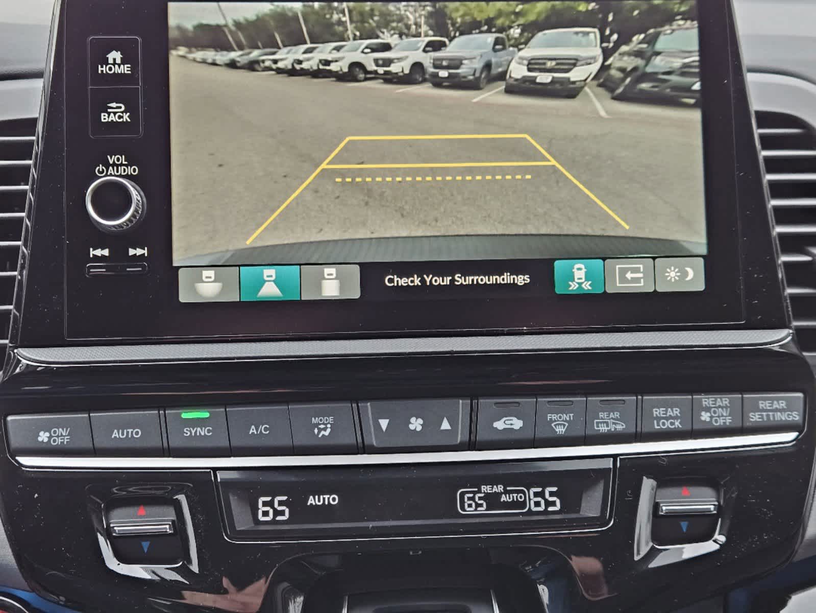 Thumbnail: 2026 Honda Odyssey - 15