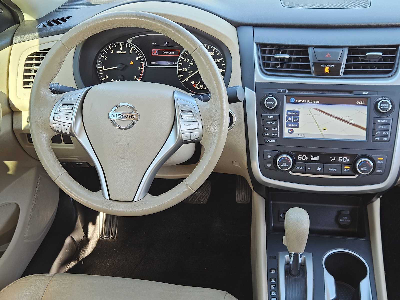 Thumbnail: 2016 Nissan Altima - 27