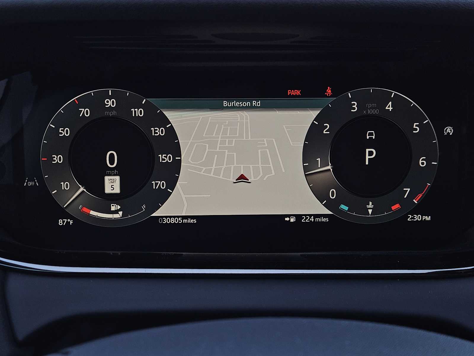 Thumbnail: 2024 Land Rover Range Rover Evoque - 15