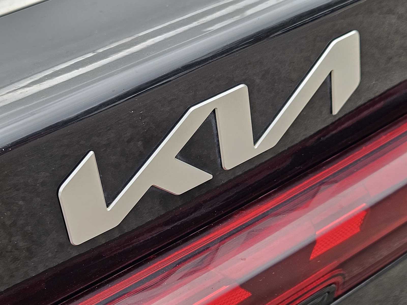 Thumbnail: 2022 Kia K5 - 12