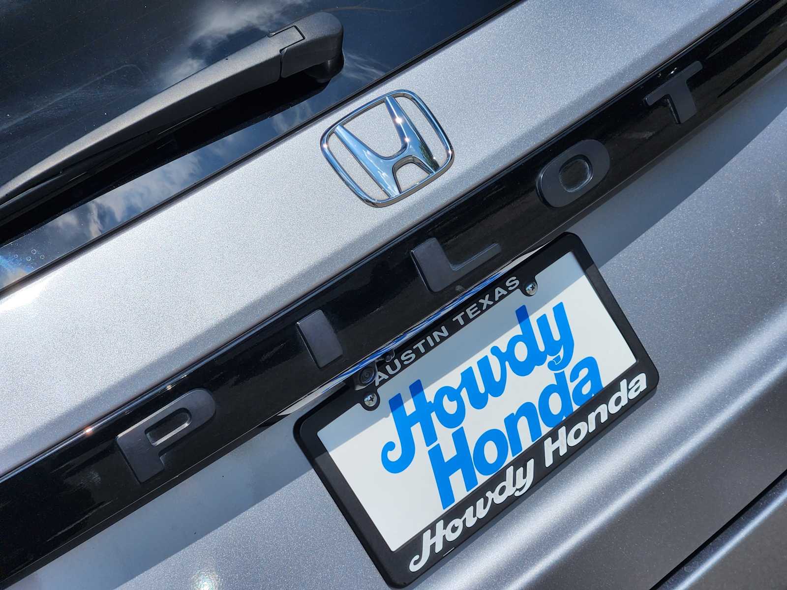 Thumbnail: 2023 Honda Pilot - 10