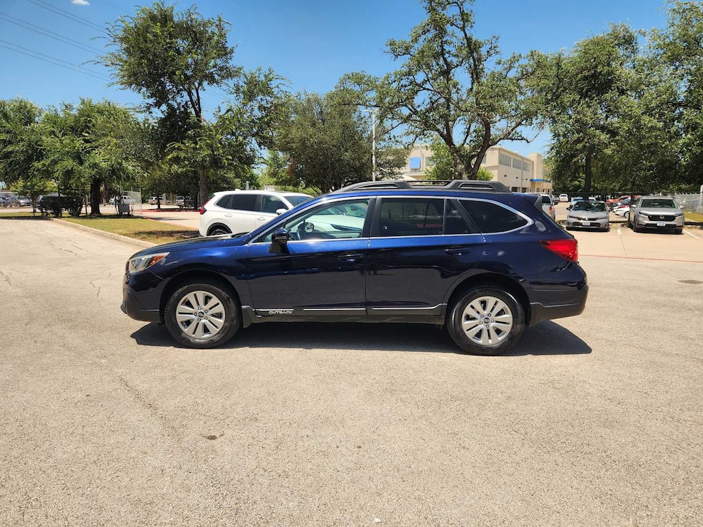 Used 2018 Subaru Outback Premium SUV