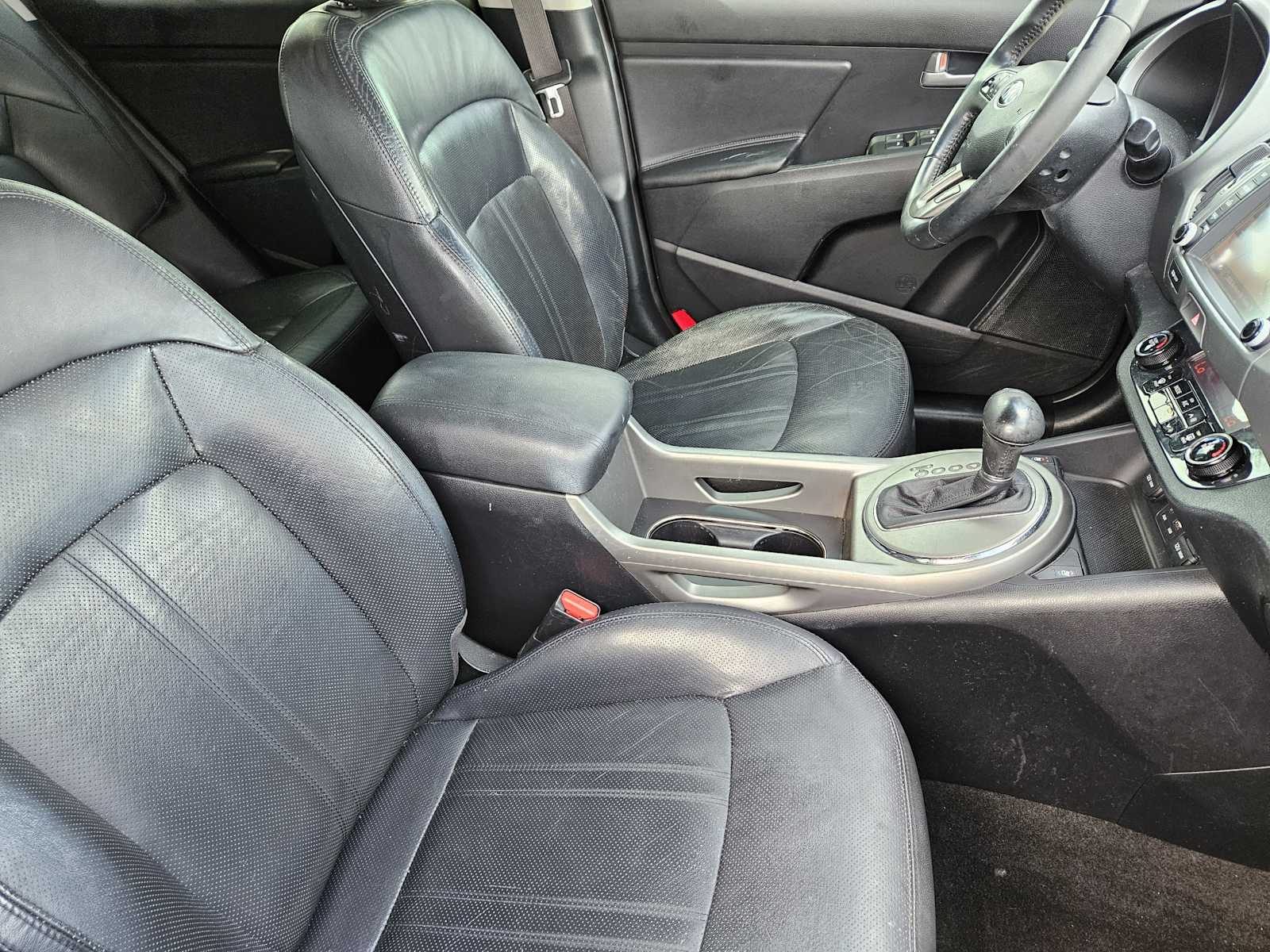 Thumbnail: 2016 Kia Sportage - 14