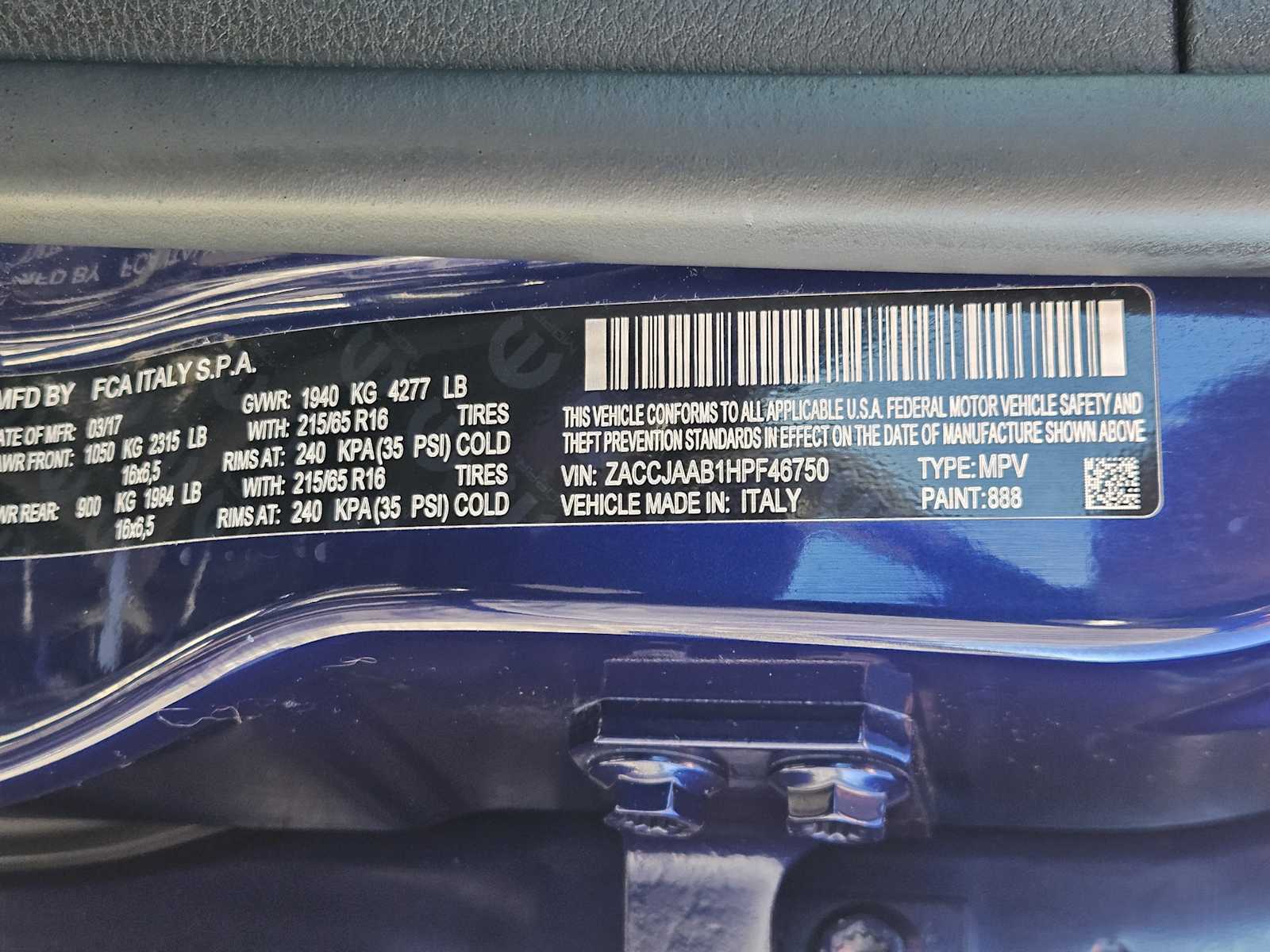 Thumbnail: 2017 Jeep Renegade - 31