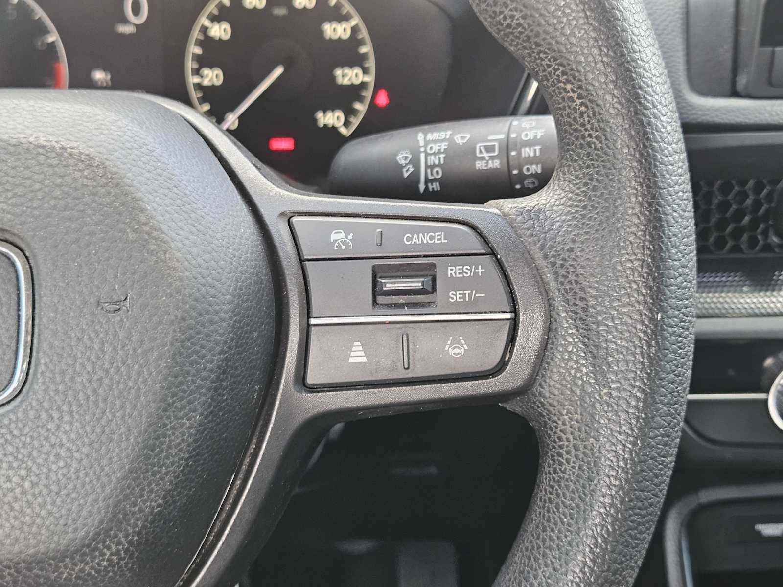 2025 Honda CR-V LX - Photo 27