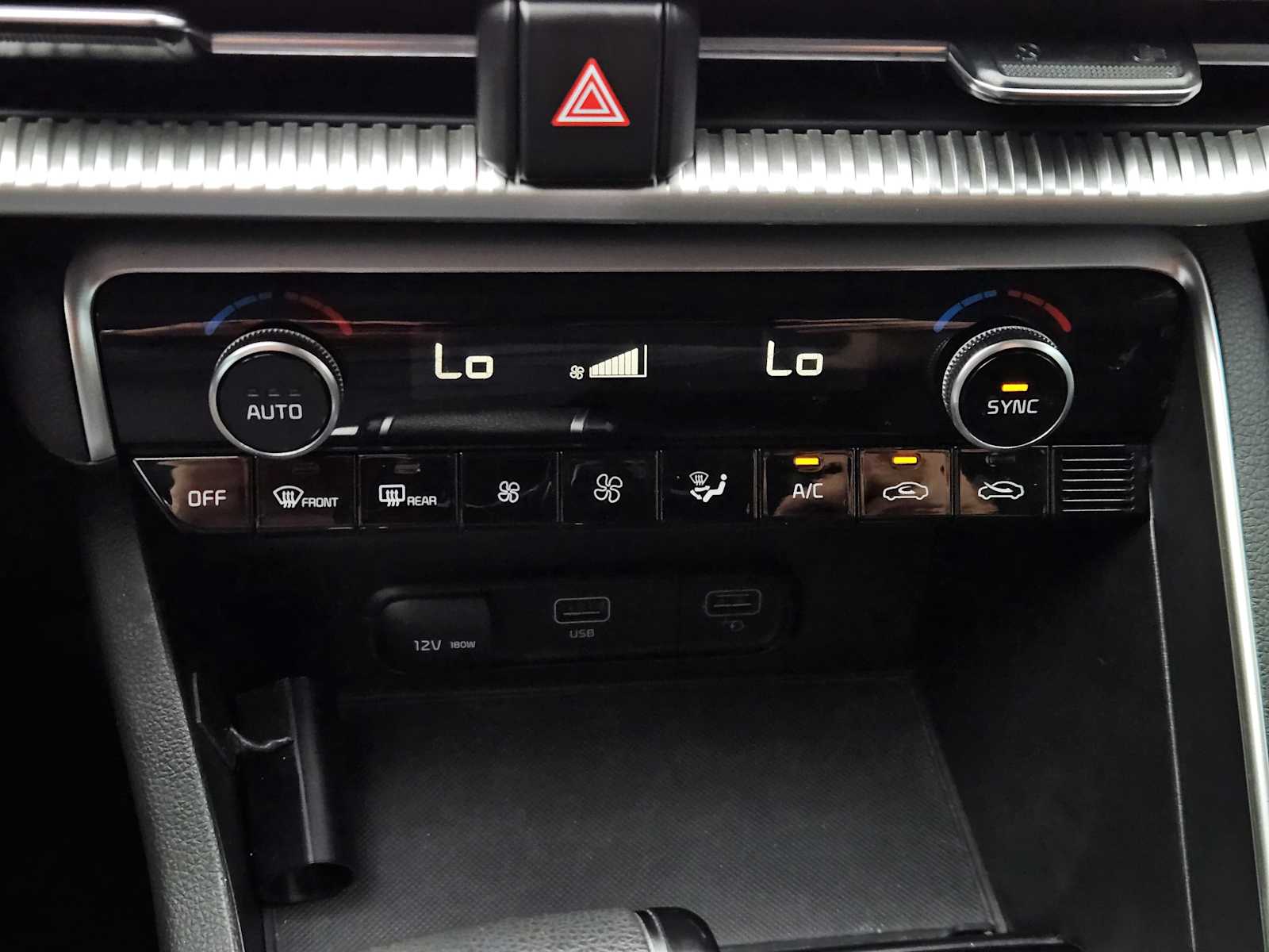 Thumbnail: 2022 Kia K5 - 18