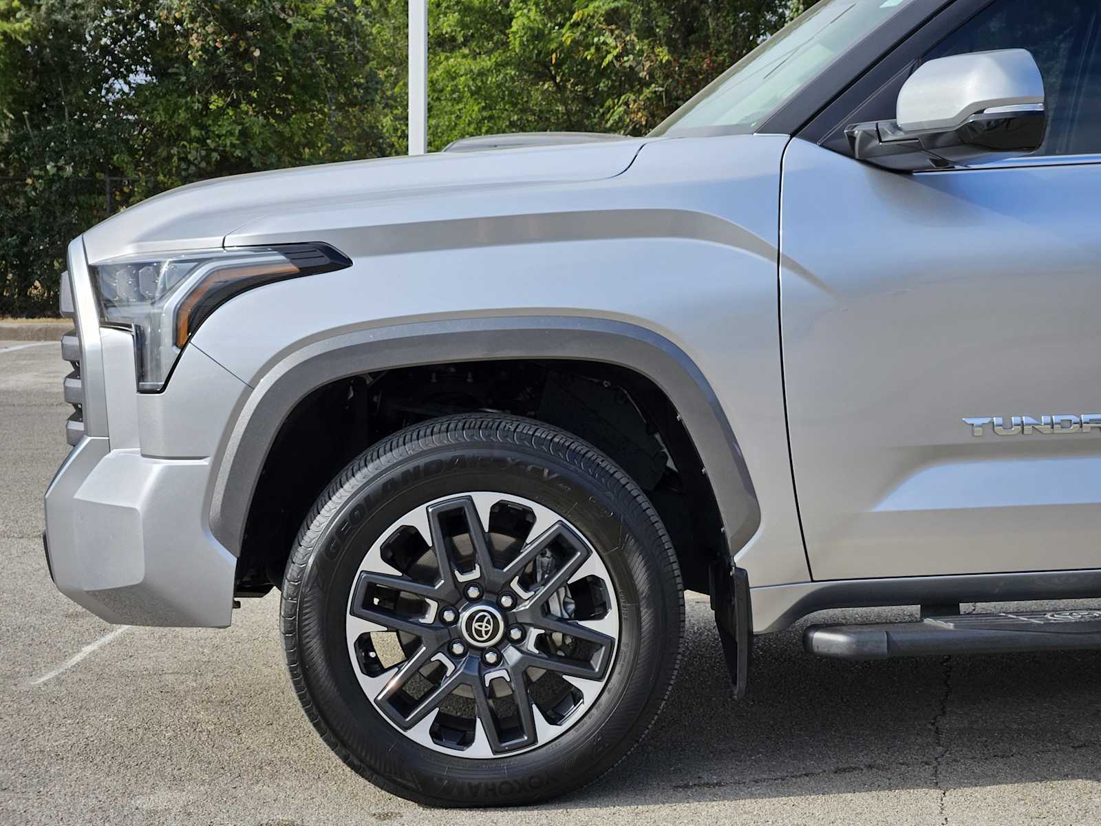 Thumbnail: 2024 Toyota Tundra - 8