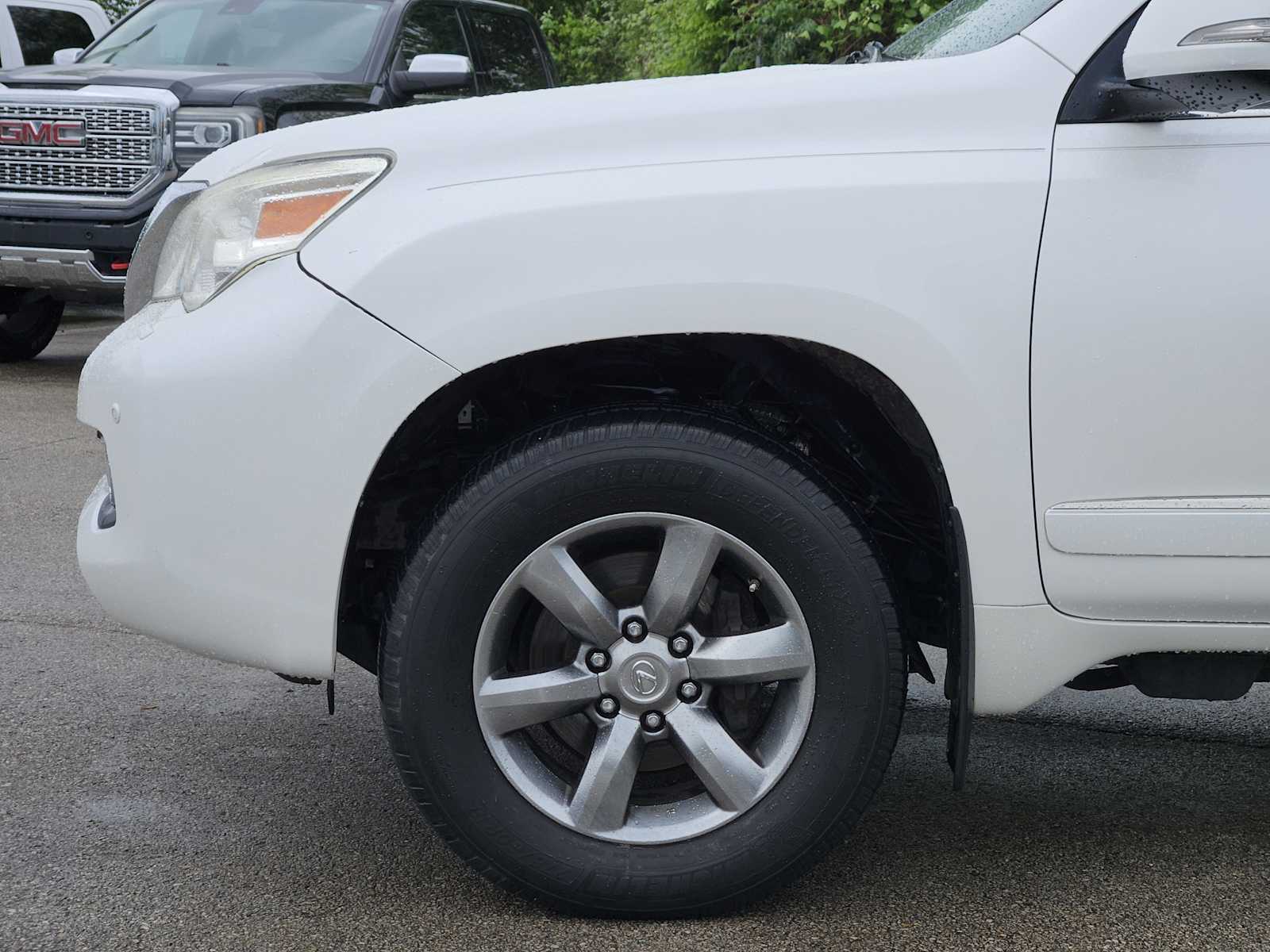 Thumbnail: 2013 Lexus GX - 8