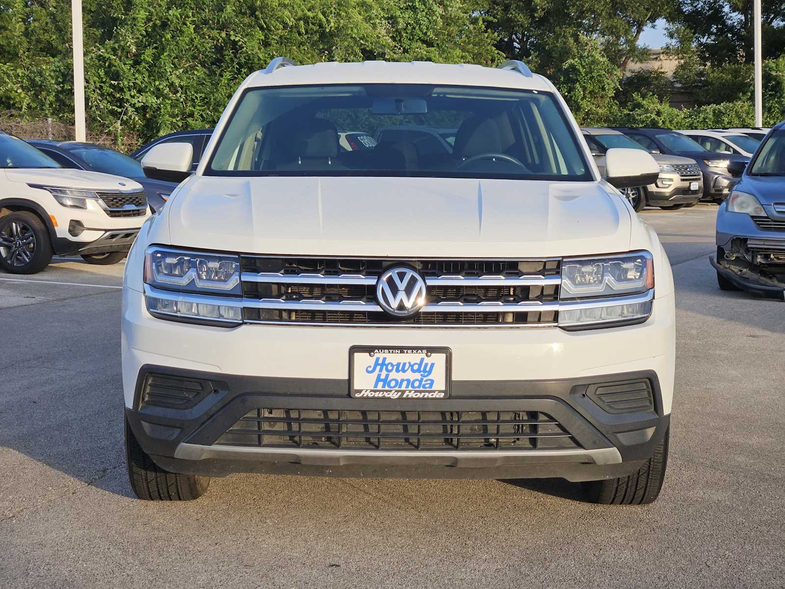 Thumbnail: 2018 Volkswagen Atlas - 3