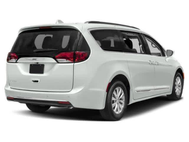 Thumbnail: 2018 Chrysler Pacifica - 2