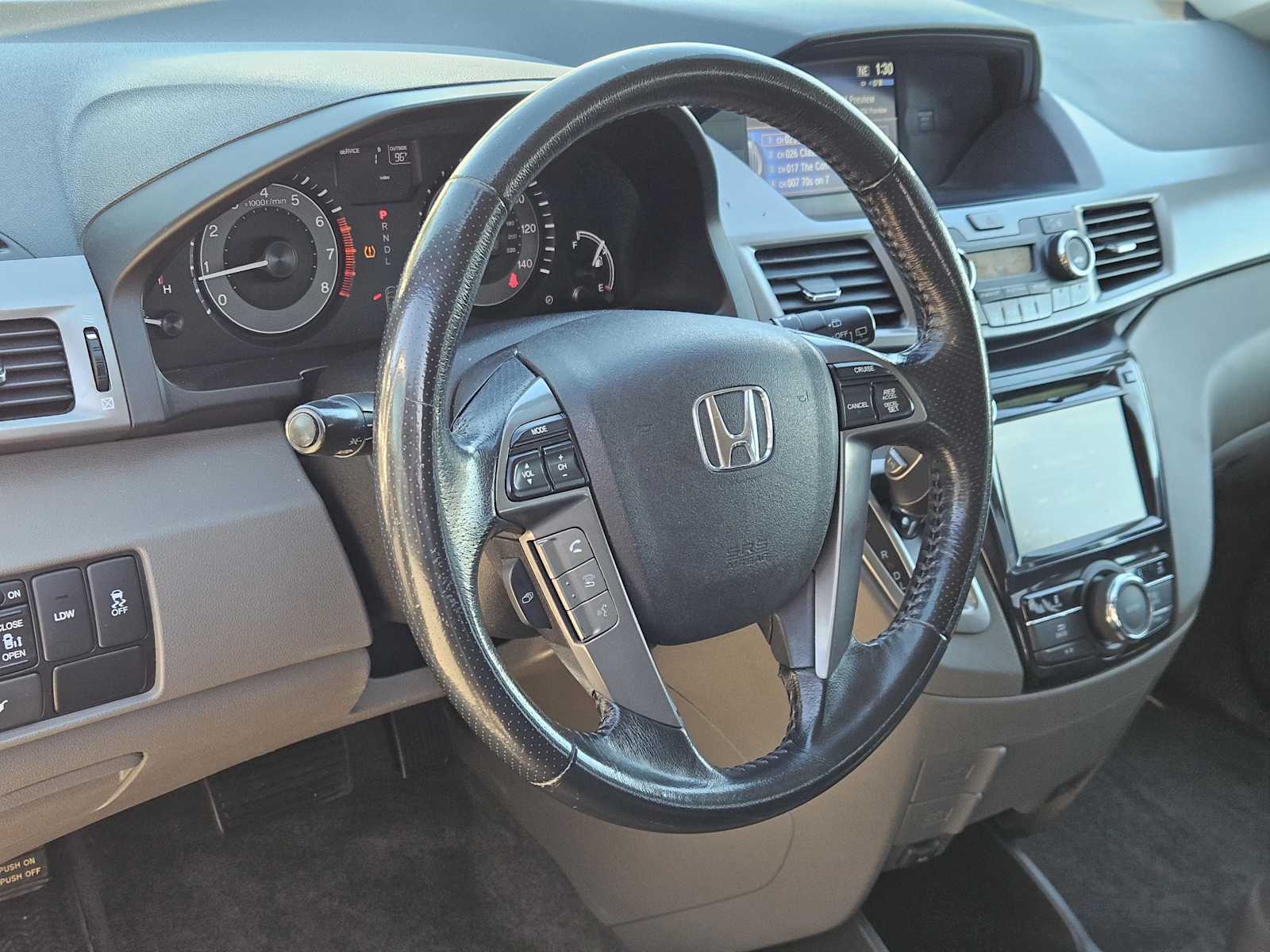 Thumbnail: 2014 Honda Odyssey - 2
