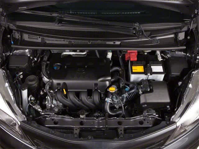 Thumbnail: 2013 Toyota Yaris - 16
