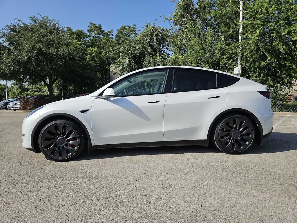 Used 2022 Tesla Model Y Performance SUV