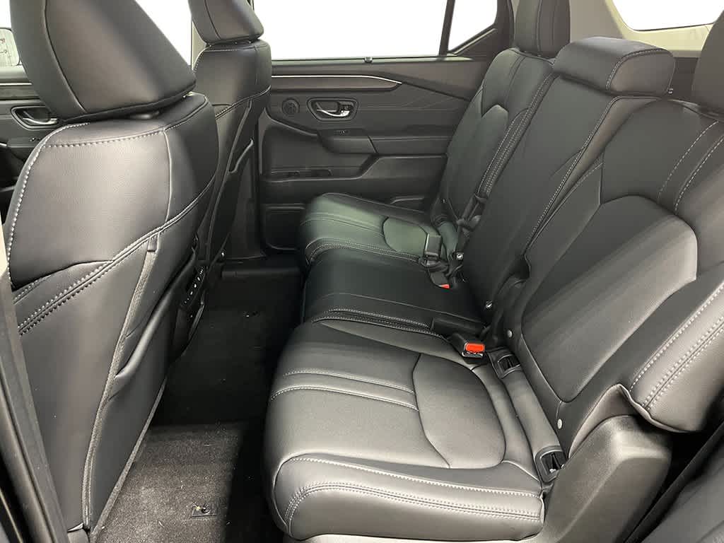 Thumbnail: 2026 Honda Pilot - 25