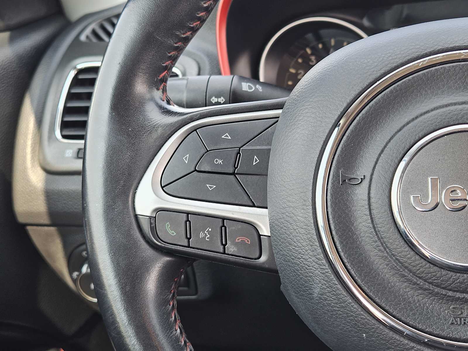 Thumbnail: 2019 Jeep Compass - 27