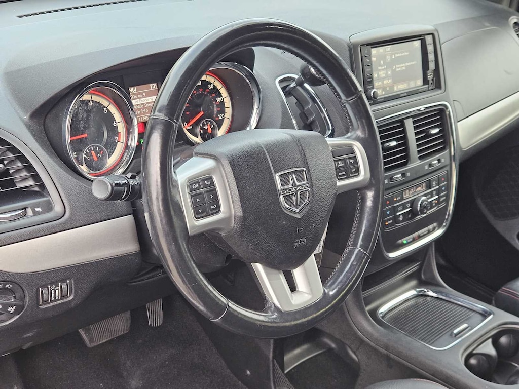 Used 2018 Dodge Grand Caravan GT Van Passenger Van