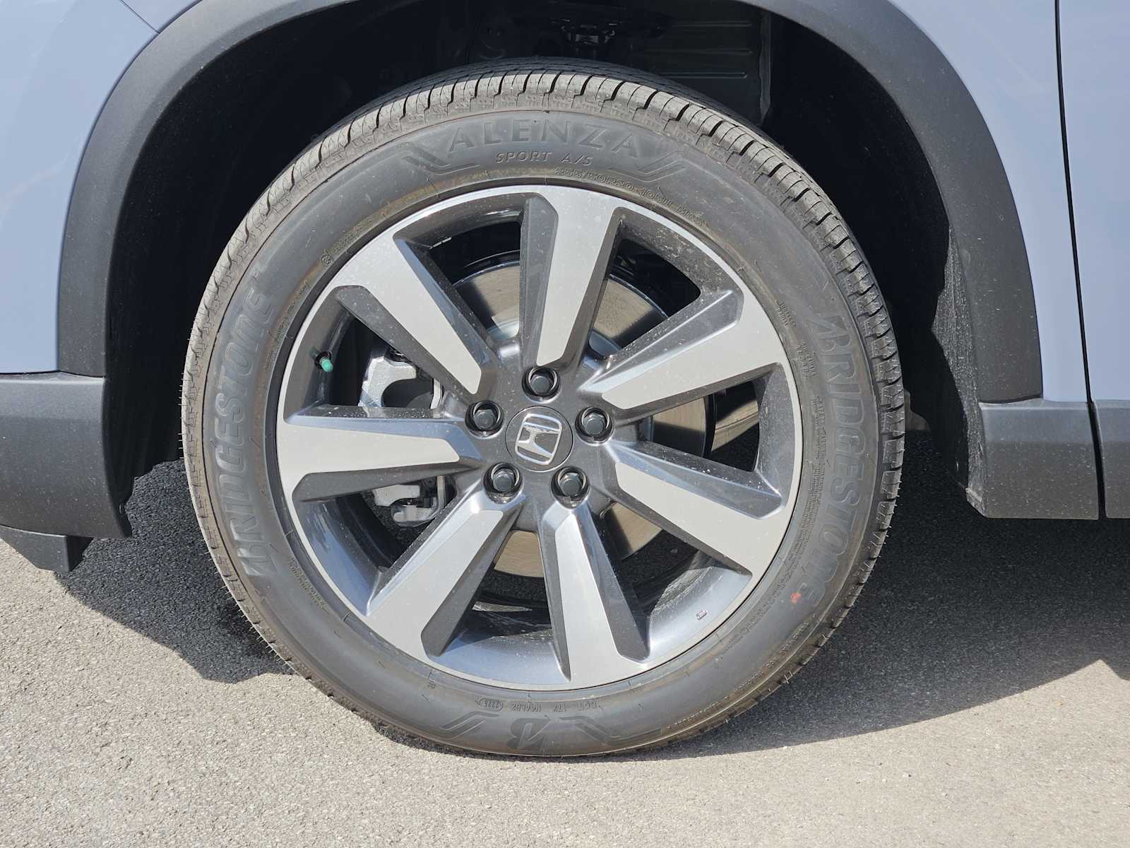 Thumbnail: 2025 Honda Pilot - 8