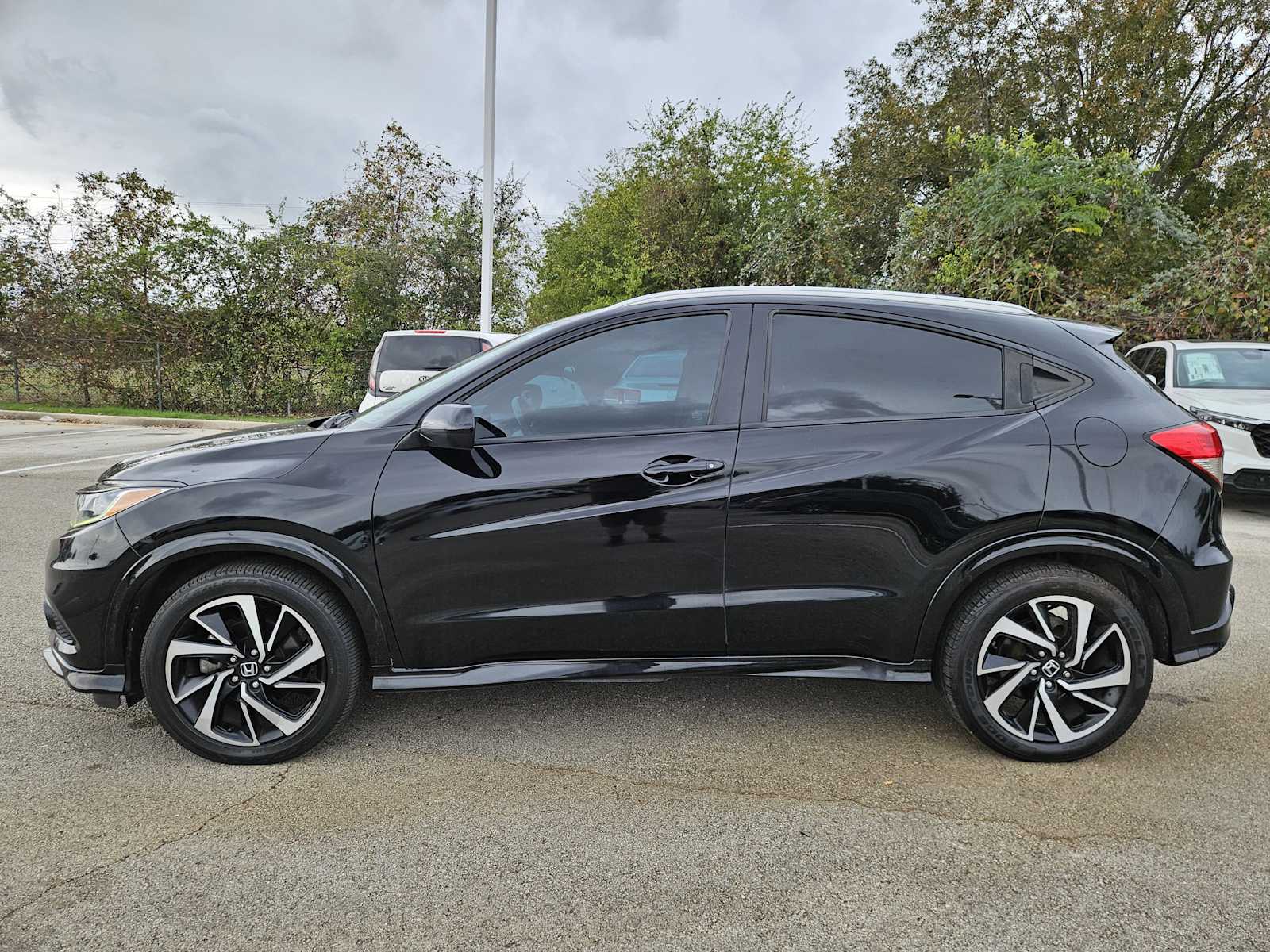 2019 Honda HR-V Sport photo 2