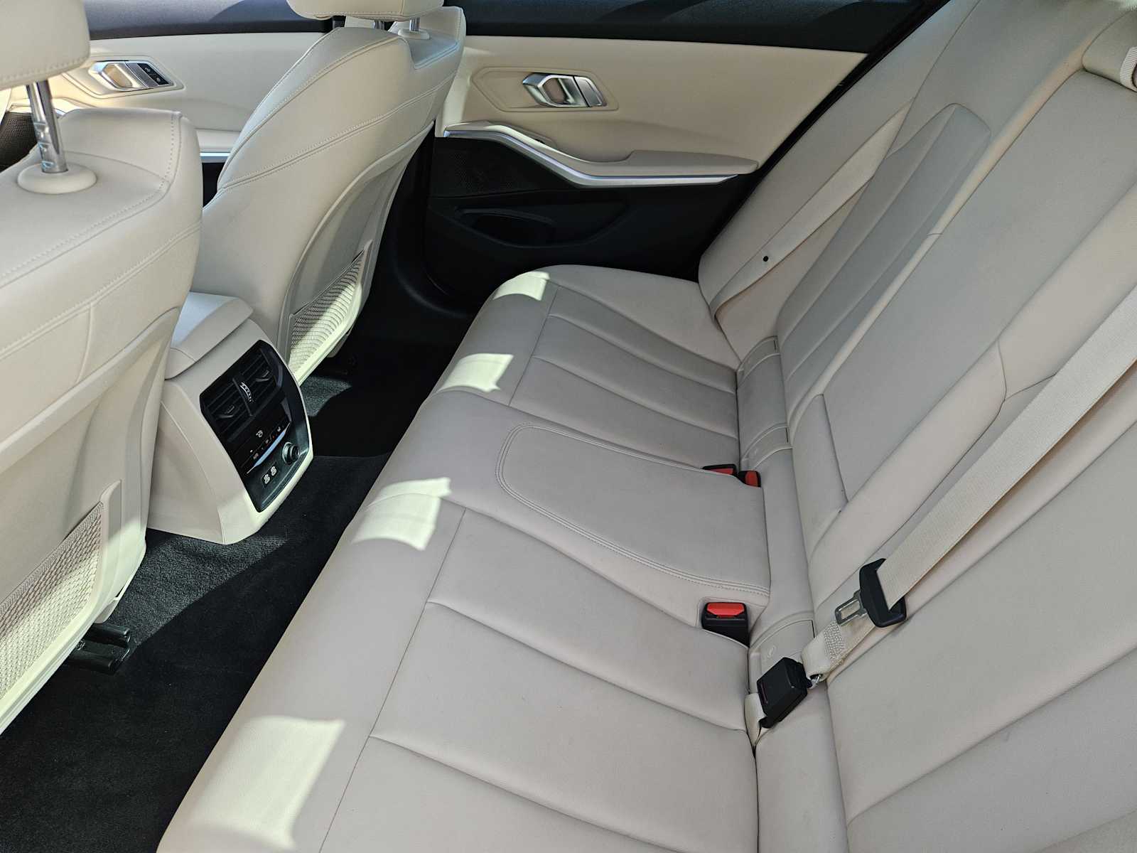 Thumbnail: 2019 BMW 3 Series - 28