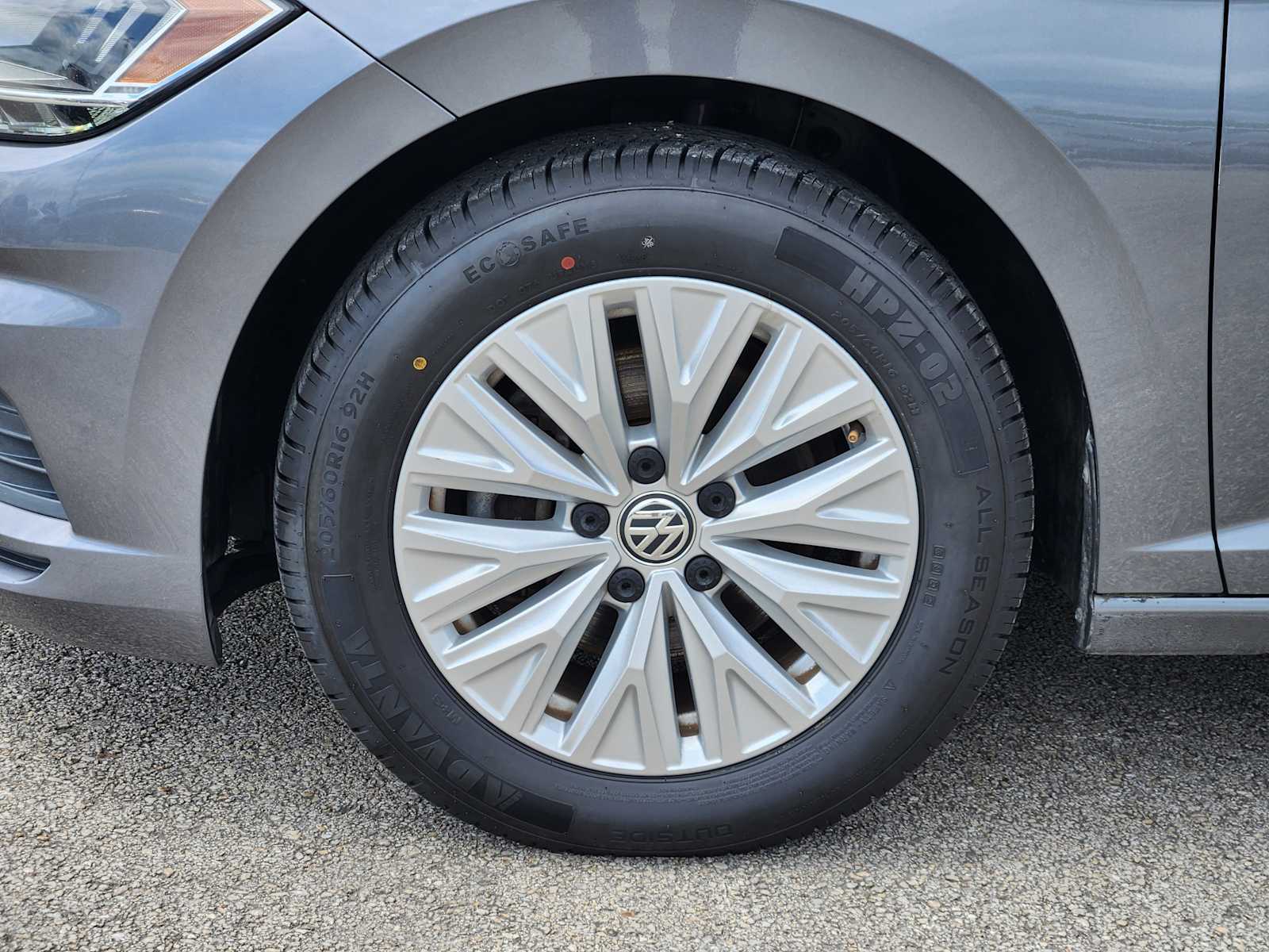 Thumbnail: 2019 Volkswagen Jetta - 9