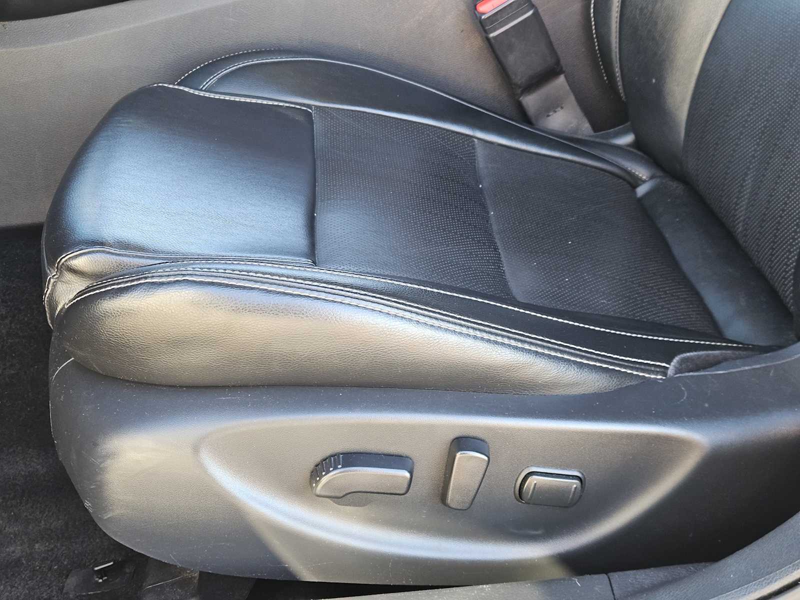 Thumbnail: 2021 Nissan Maxima - 23