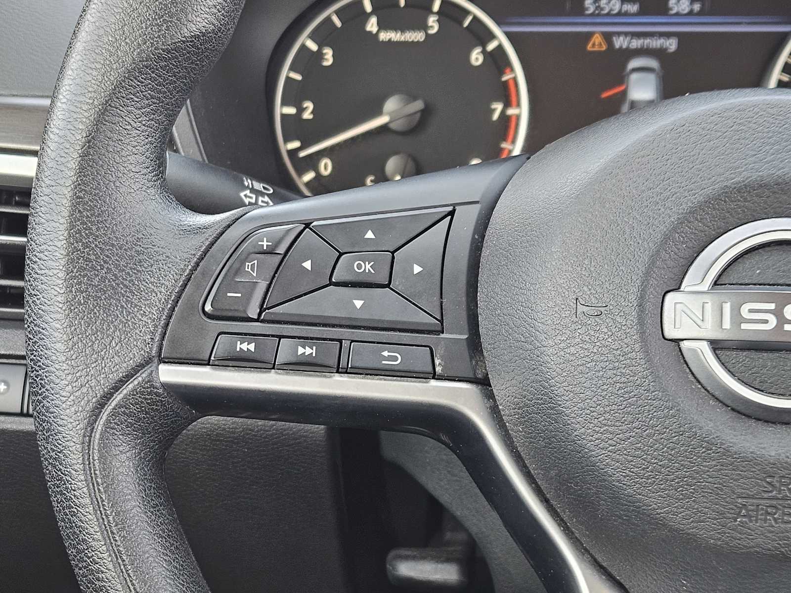 Thumbnail: 2023 Nissan Altima - 26