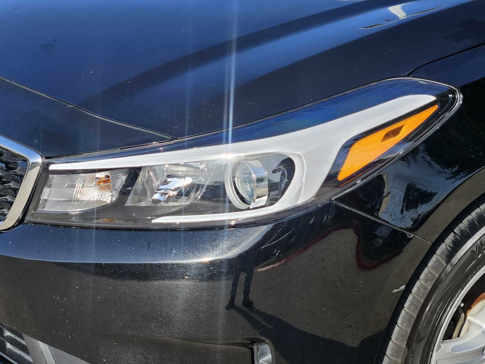 Thumbnail: 2017 Kia Forte - 9