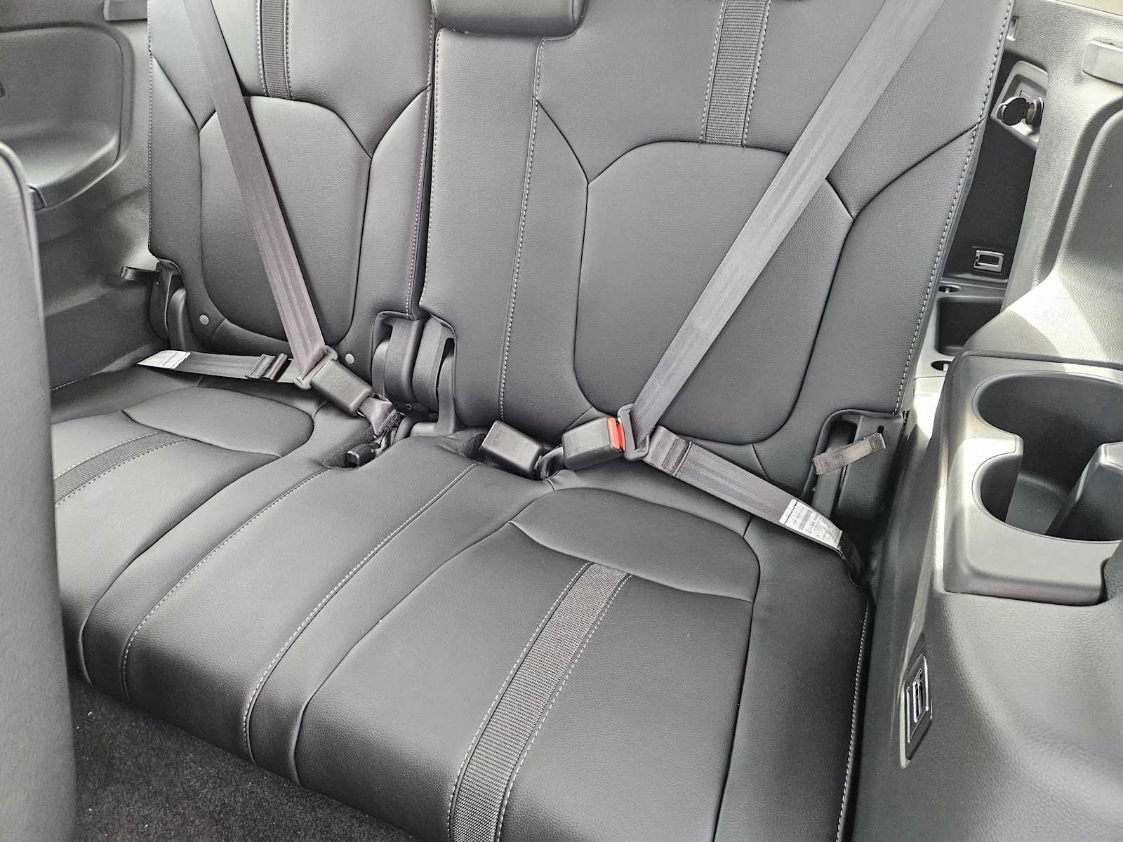 Thumbnail: 2026 Honda Pilot - 22