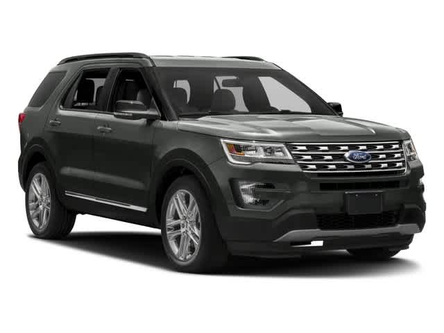 2017 Ford Explorer XLT 9