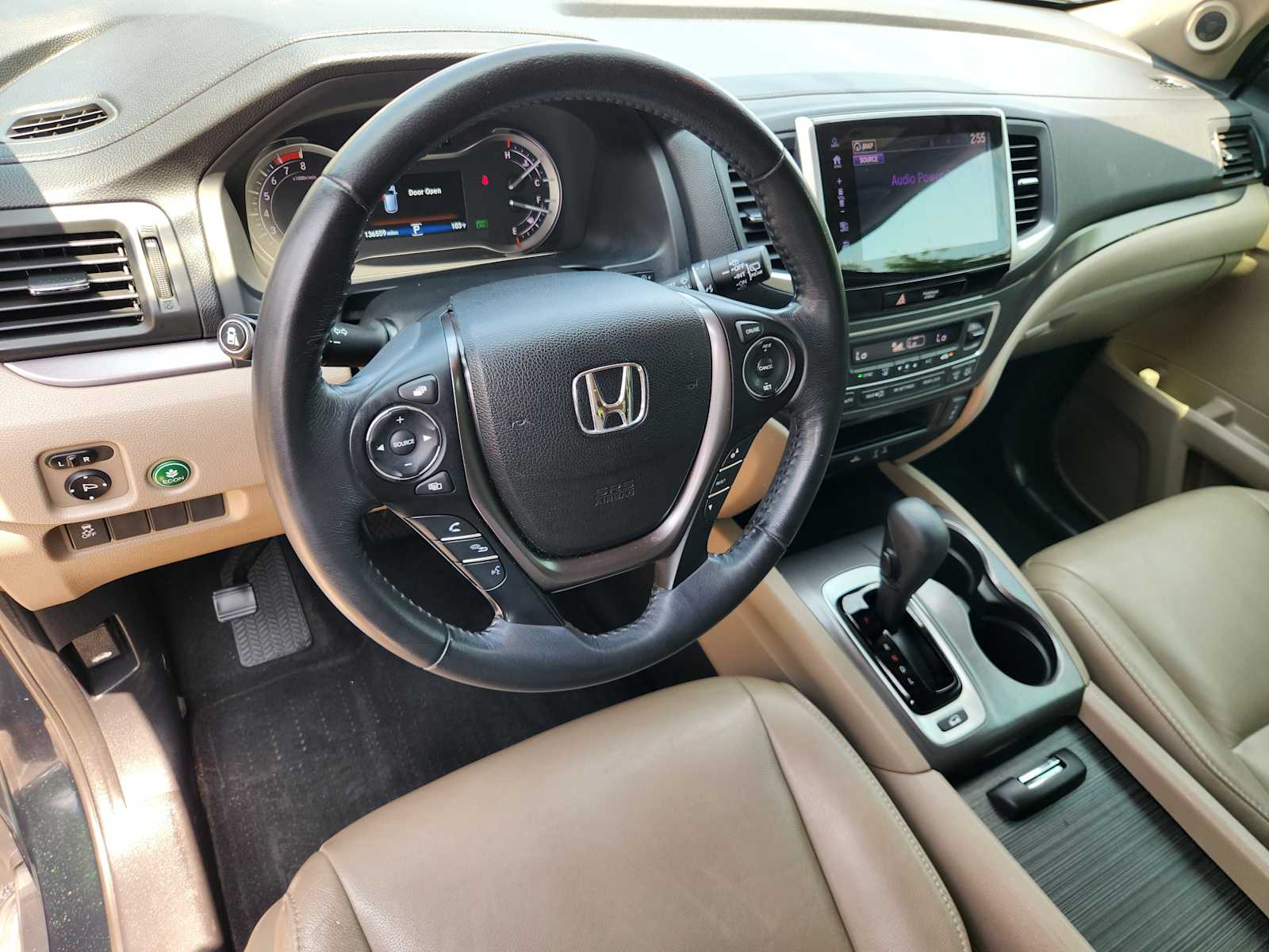 Thumbnail: 2017 Honda Pilot - 2