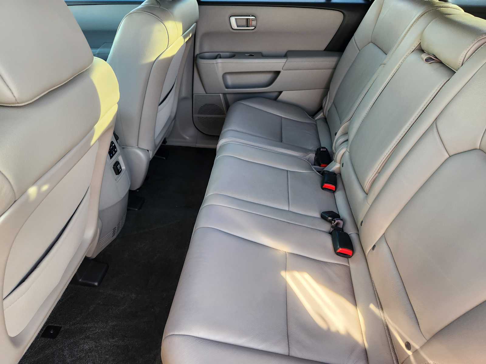 Thumbnail: 2014 Honda Pilot - 31