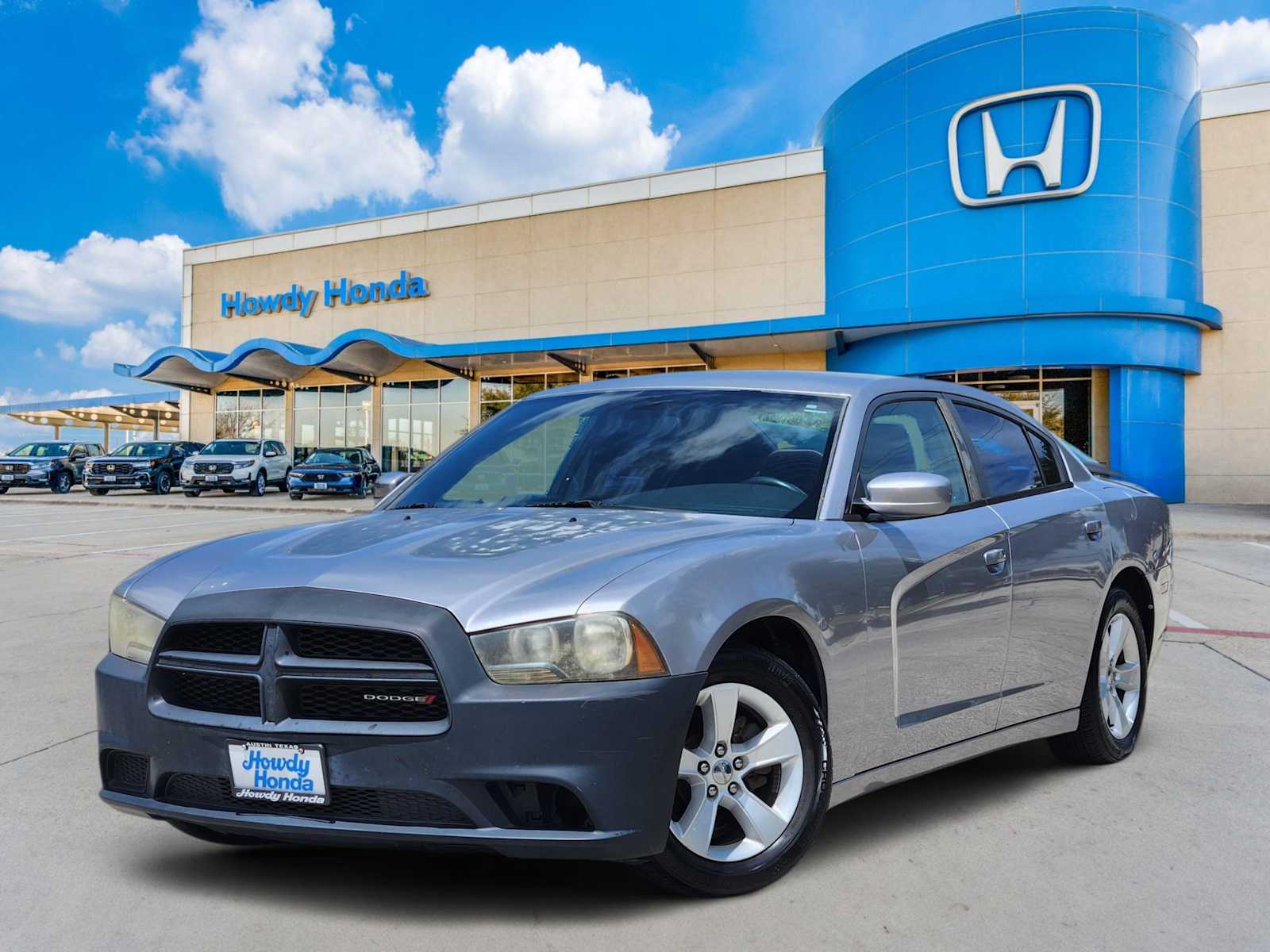 2013 Dodge Charger SE -
                  Austin, TX
